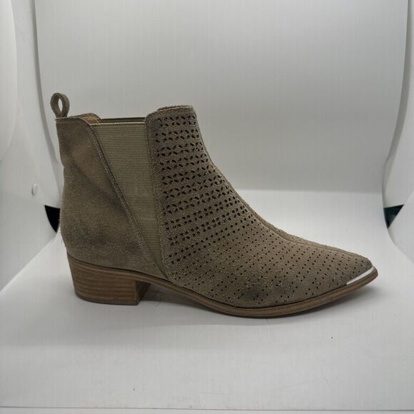Marc Fisher Tan Brown Suede Point Toe High Heel Ankle Booties Women Sz 8.5M - Picture 2 of 12